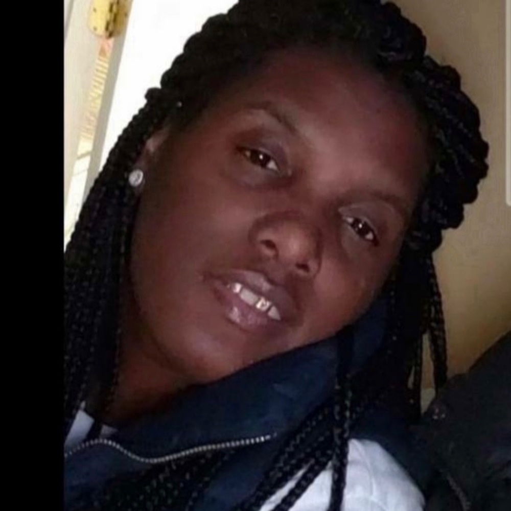 Meet your Posher, Sheron